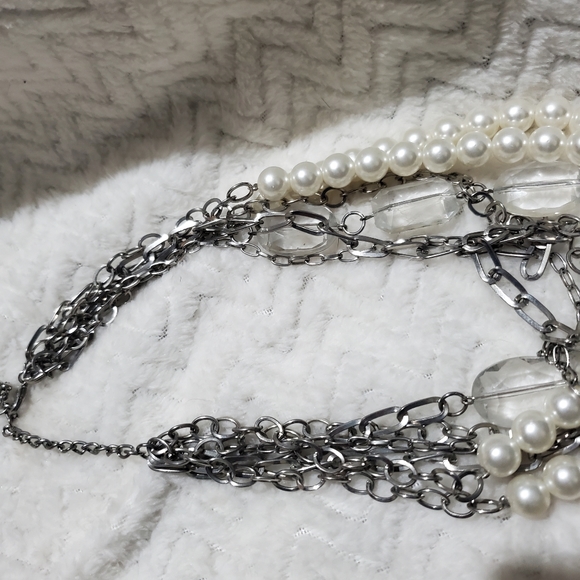 Layered Necklace - Picture 5 of 5